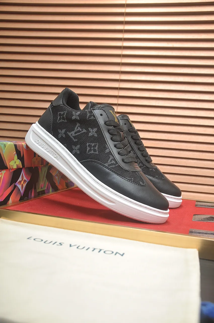 Men's shoes 💰540💶[LOUIS VUITTON] Original order price (water-dyed cowhide lining) new model 🍀LV Louis Vuitton * - top version of LV classic trendy shoes! Made of imported original cowhide, water-dyed cowhide lining, and original wear-resistant rubber outsole! High quality products! Code number 38-45 (45 is custom-made and cannot be returned or exchanged)
